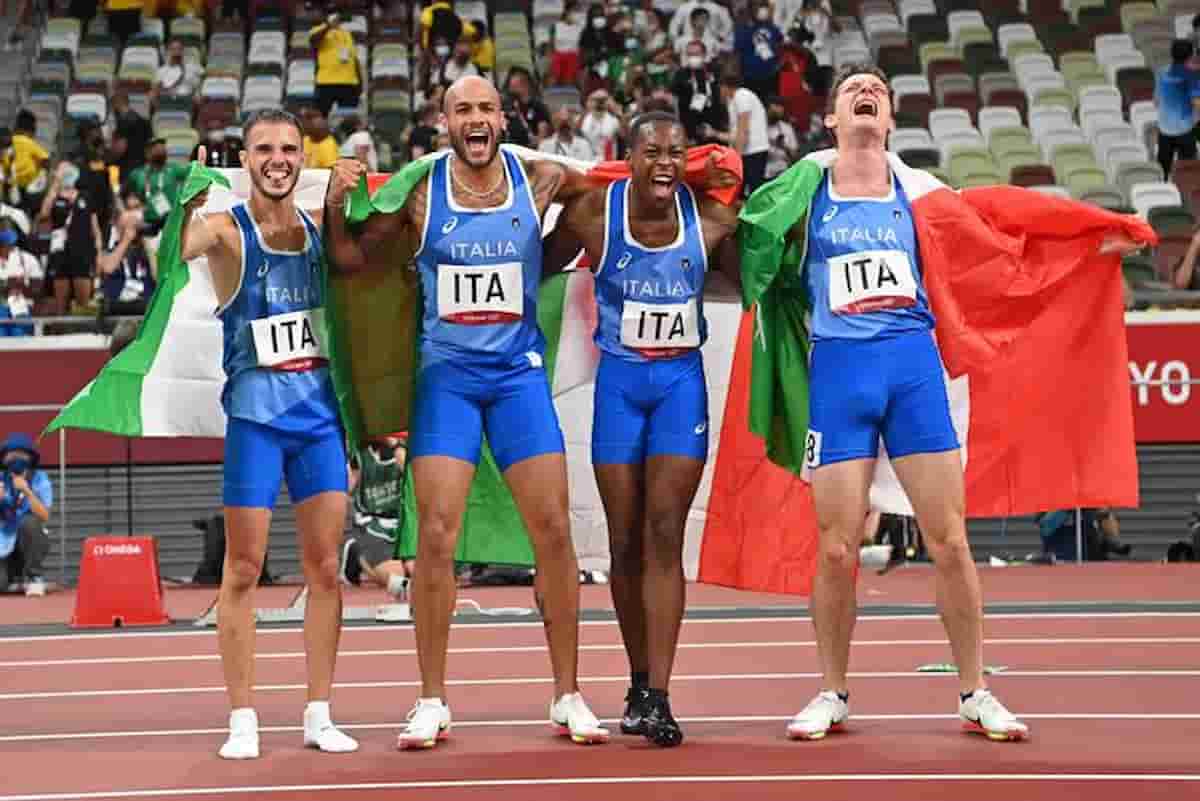 Olimpiadi azzurre trionfali, Italia vince per dimenticare. Green Pass obbligatorio, multe salate