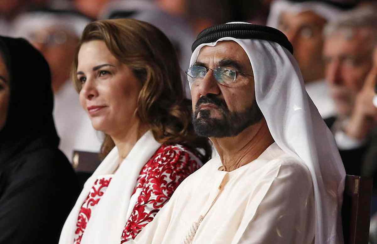 Un divorzio da mezzo miliardo, lei è la sorella di un re, lui lo sciecco di Dubai, prima lo ha fatto cornuto col bodyguard, poi ha fatto tombola ma tutto per i figli.